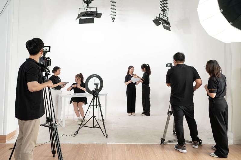 Ekip Media của ZIP trong công việc
